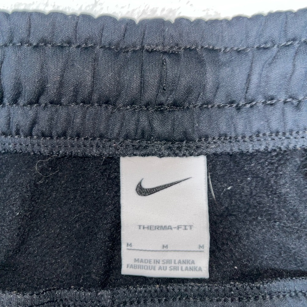 Women’s Nike Sweatpants - Picture 2 of 3